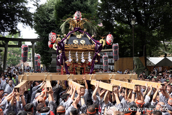 下館祇園まつり 明治神輿のお宮入り [2024年7月28日撮影]