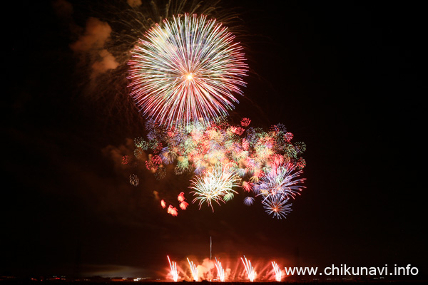 ちくせい花火大会 [2024年10月19日撮影]