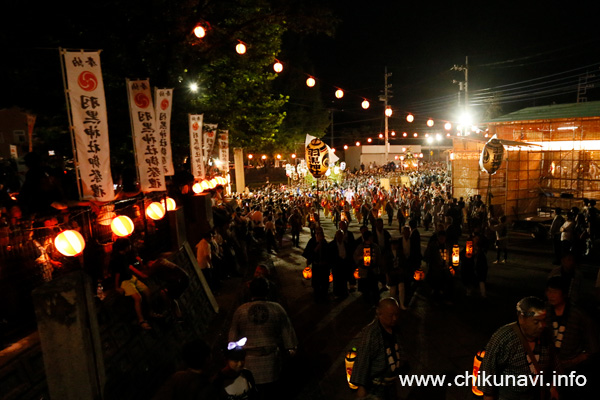 下館祇園まつり 羽黒神社の鳥居の前に戻って来た宮入行列 [2026年7月25日撮影]